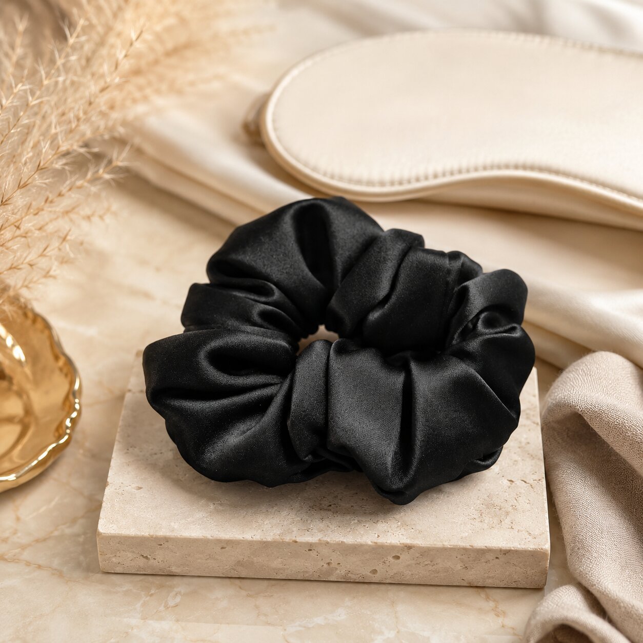 Elvarune™ Seiden-Scrunchie